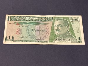 1 QUETZAL