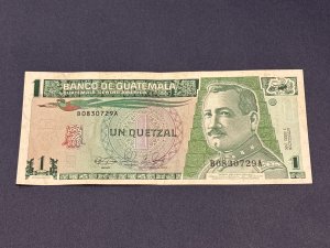 GUATEMALA 1 QUETZAL 1990